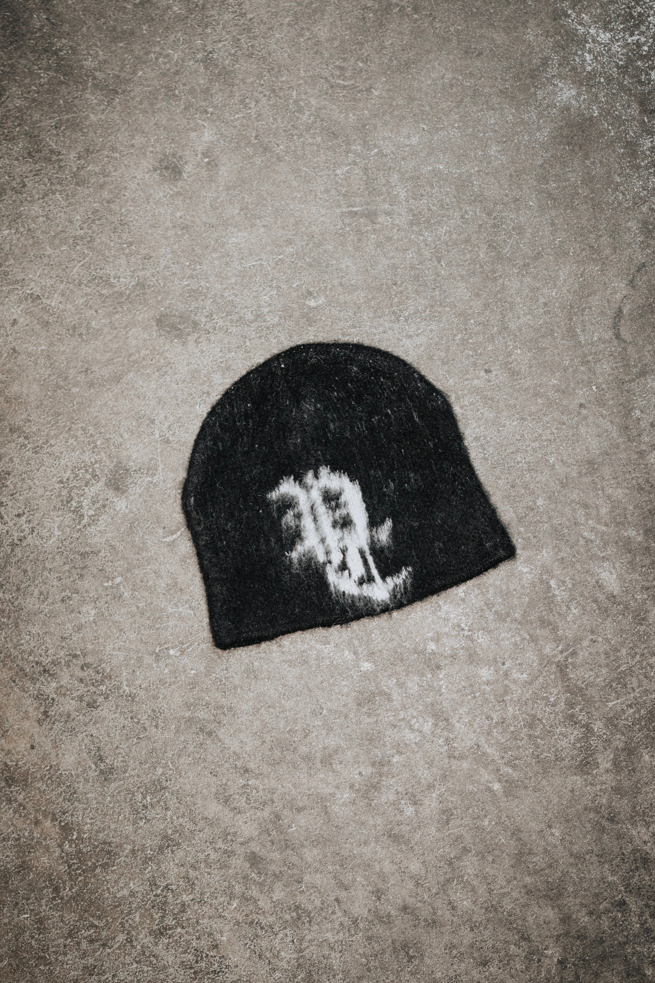 BEANIE “ PC “ MOHAIR