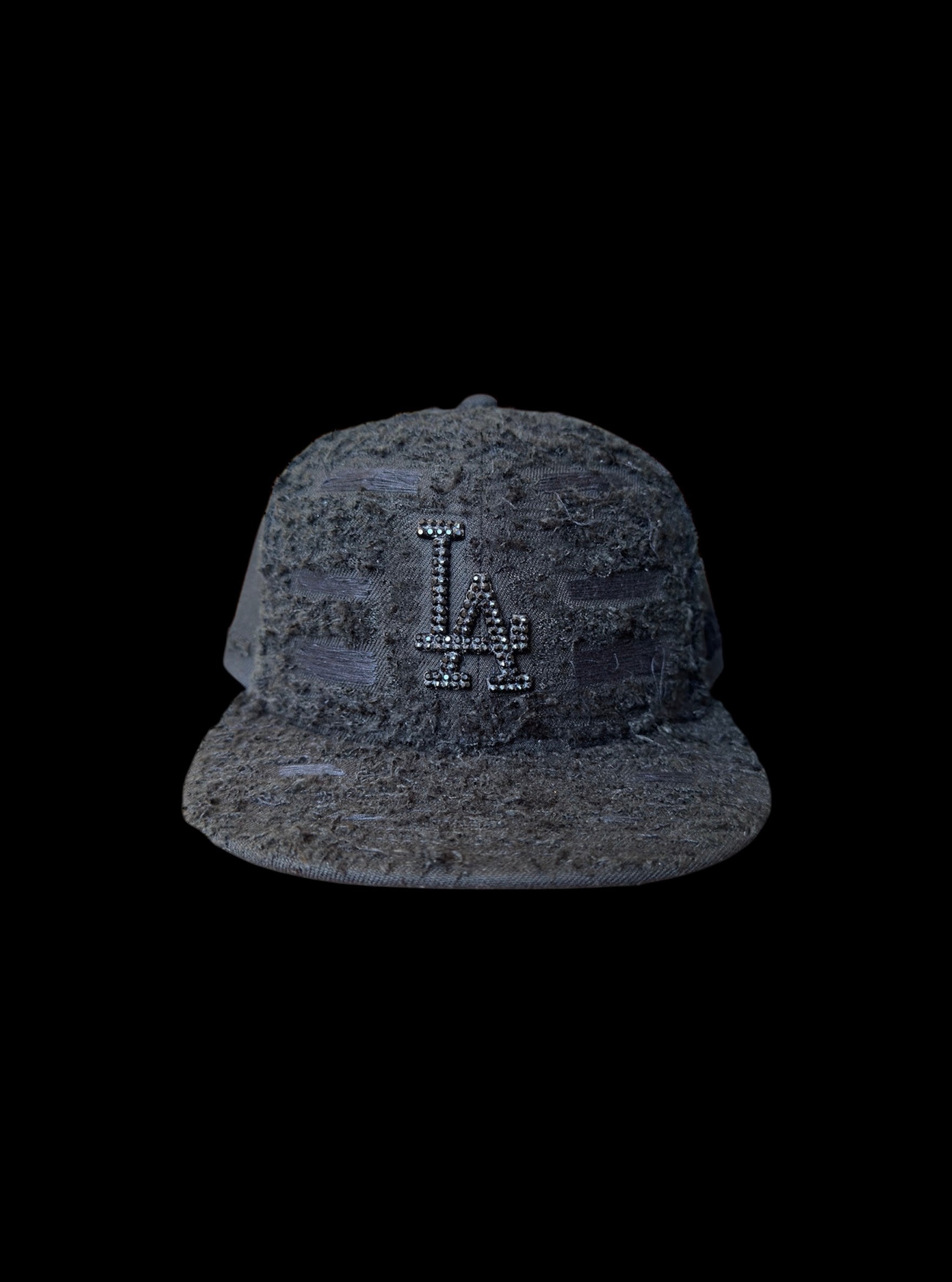 L.A. BLACK SWAROVSKI BROKEN SEWN