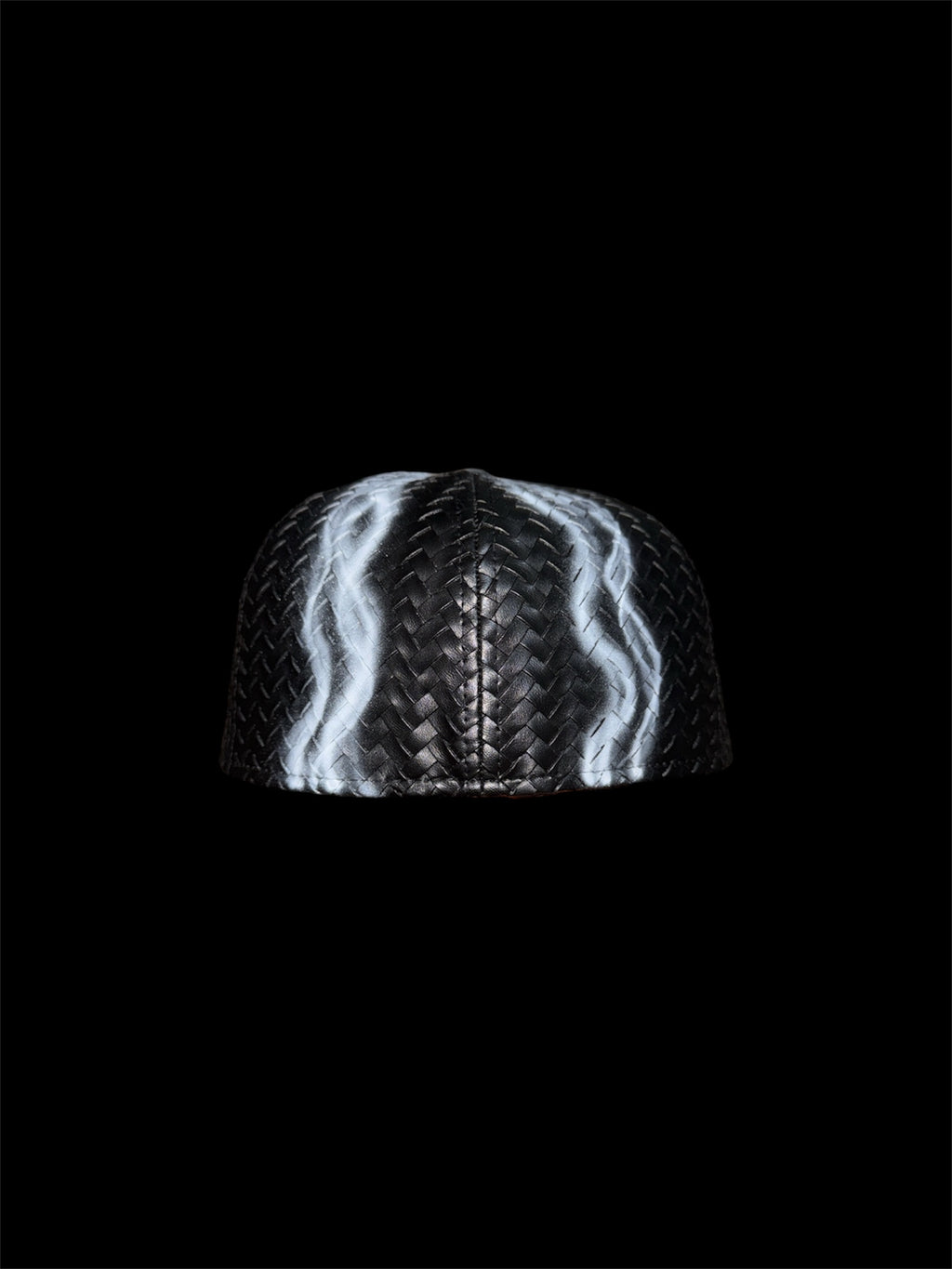 AIRBRUSH BULLET BLACK LEATHER